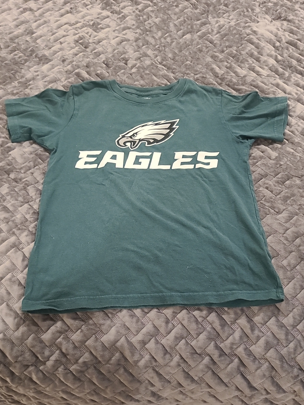 Philadelphia Eagles Kids Green Graphic Tee